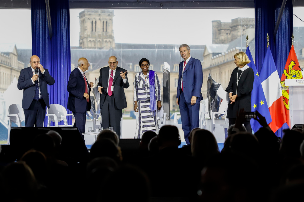 Conférence - Bâtir une paix durable