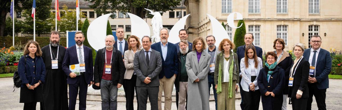 Les membres du huis clos - Septembre 2024